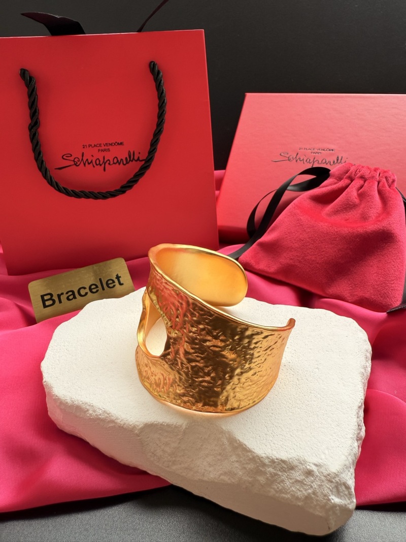 Браслет Schiaparelli