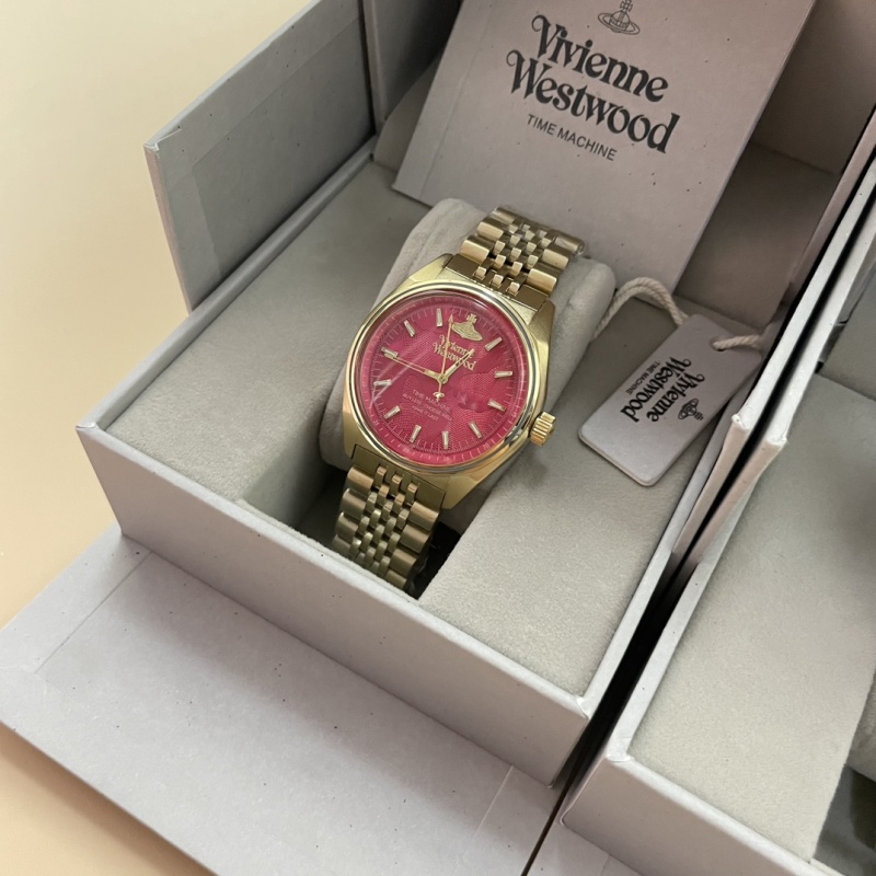 Часы Vivienne Westwood