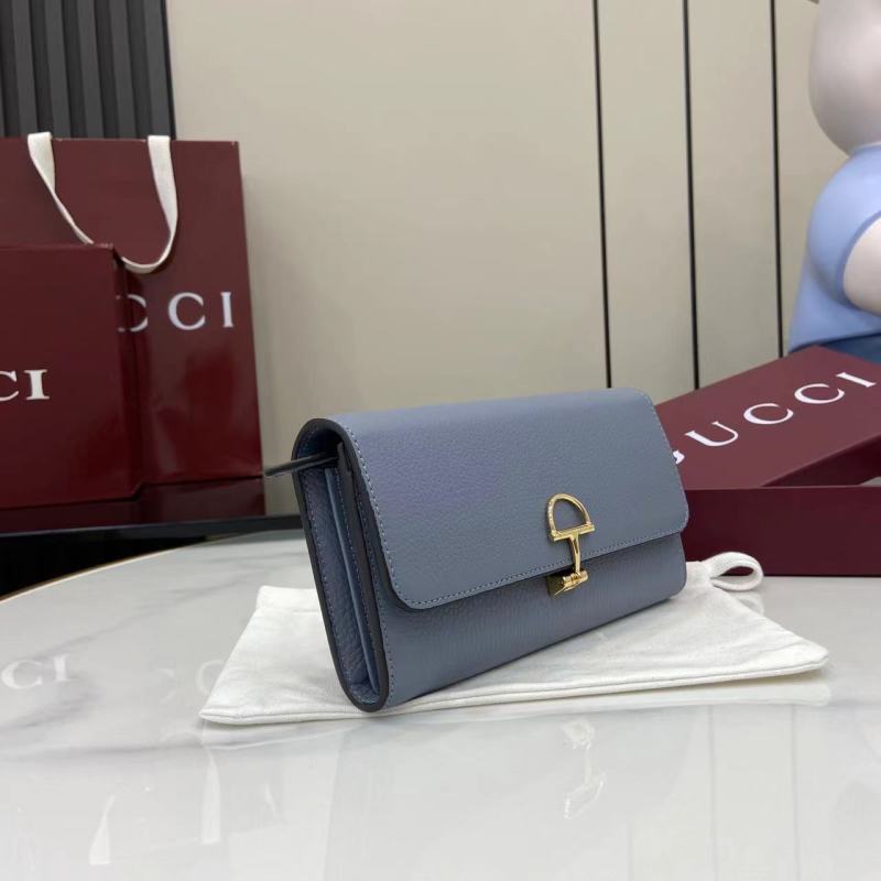 Портмоне Gucci с золотой фурнитурой