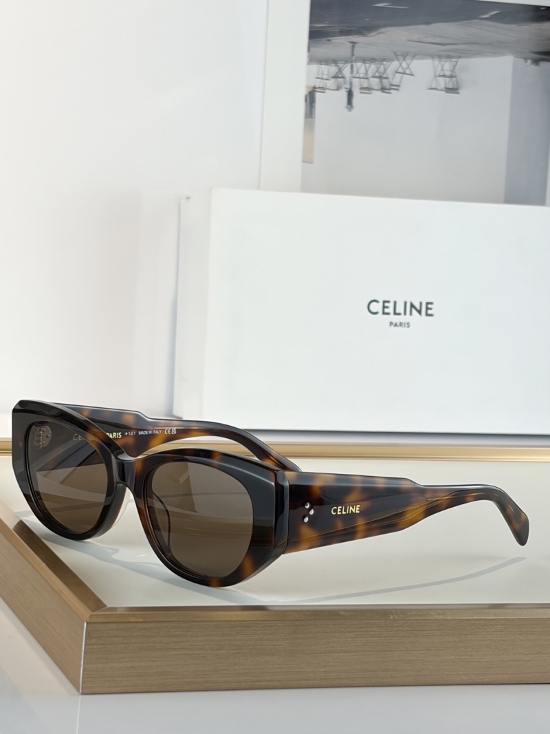 Солнечные очки Celine