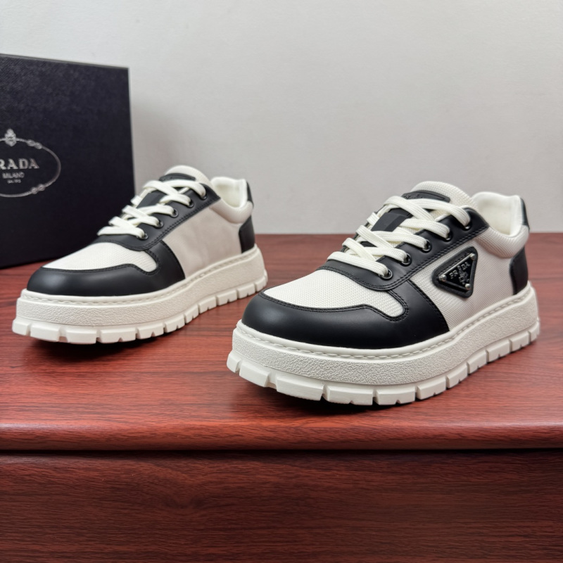 Мужские кроссовки Prada