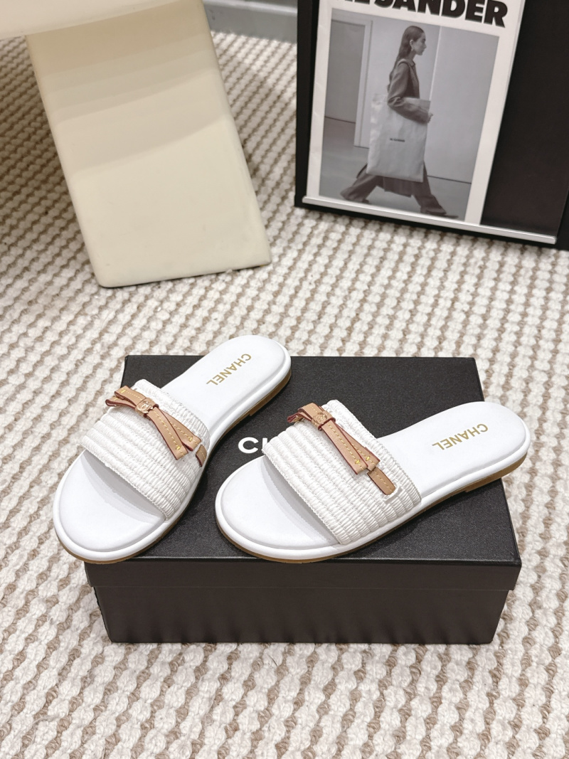 Белые плетеные летние сандалии CHANEL с бантом