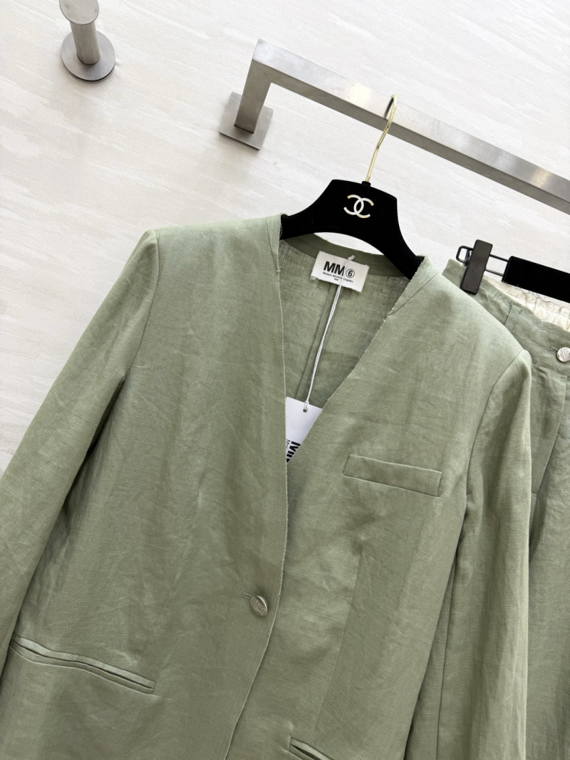 Льняной женский костюм MM6: пиджак без ворота и широкие брюки MM6 Maison Margiela