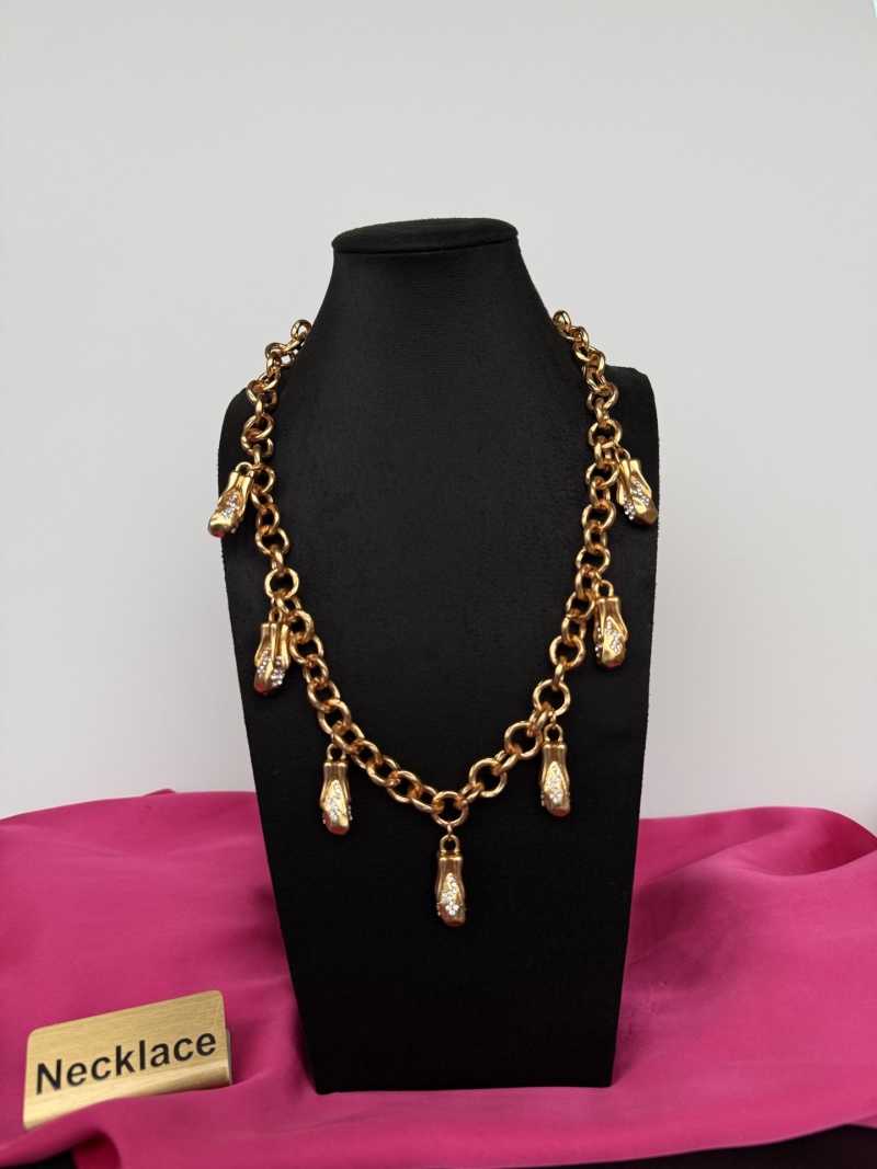 Колье с подвесками Schiaparelli