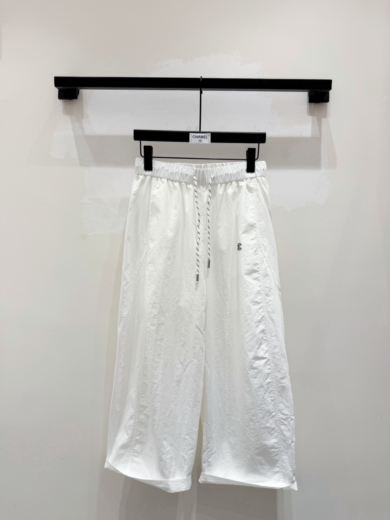 Белые брюки-шаровары, бренд Chanel