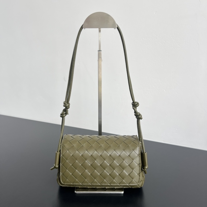 Сумка Bottega Veneta Notturno с плетением Intrecciato