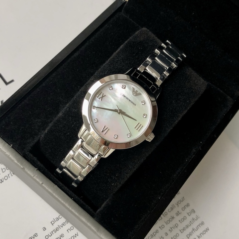 Часы Armani