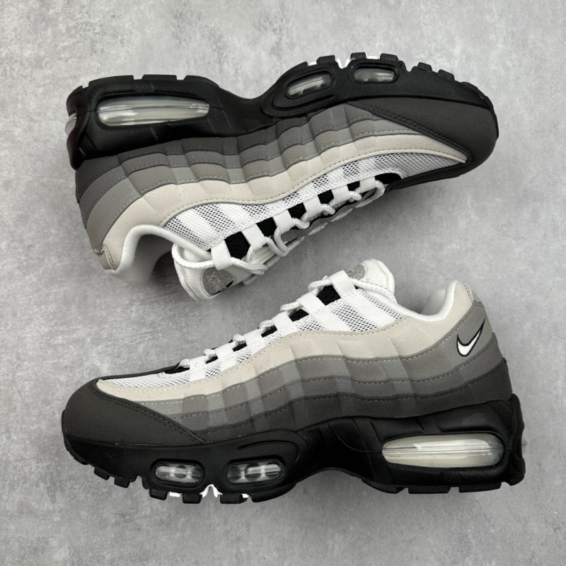 Мужские кроссовки Air Max 95 серо-черного цвета Nike