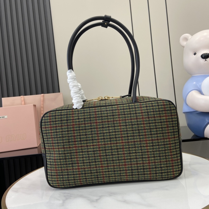 Сумка Miu Miu клетчатая с ручками
