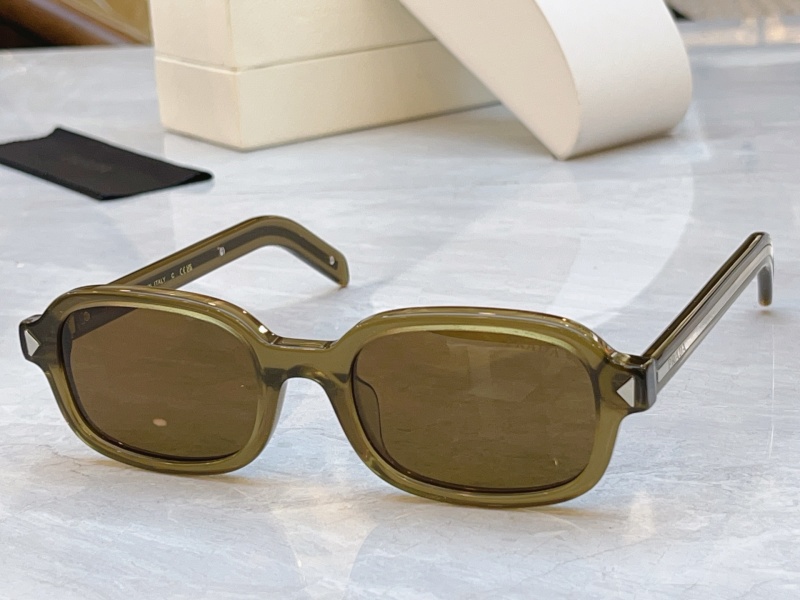 Солнечные очки Prada PR 2201S