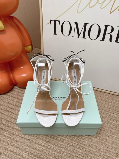 Женские сандалии Aquazzura с кристаллами белого цвета