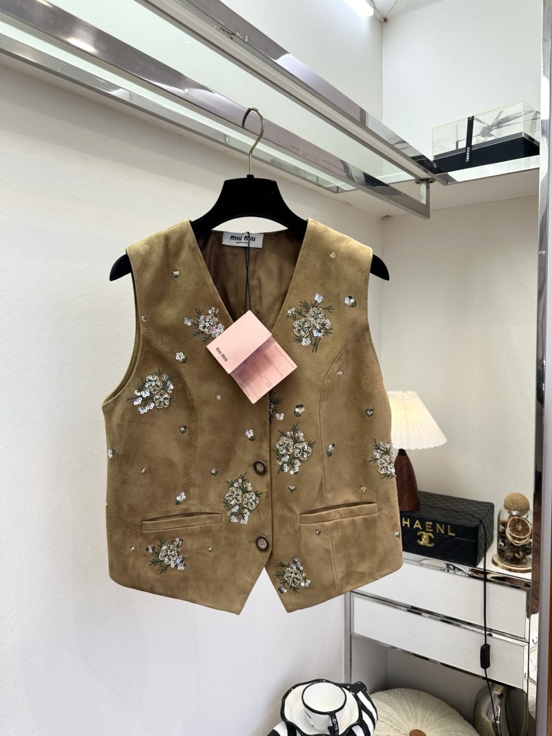 Костюм Miu Miu