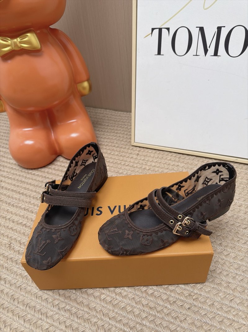 Женские туфли Louis Vuitton с ремешками