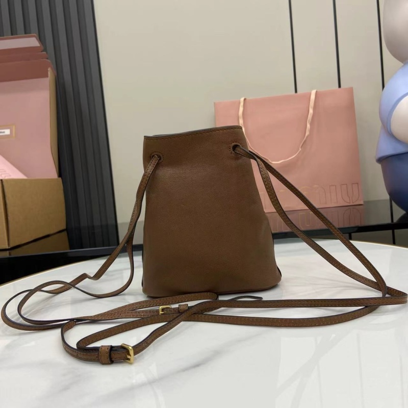 Сумка Miu Miu коричневая