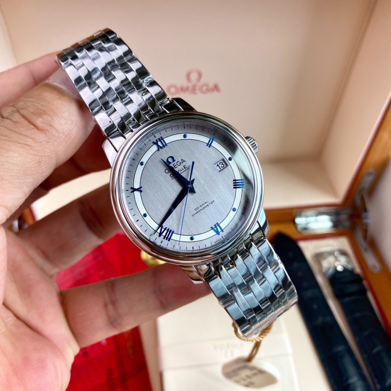 Часы Omega