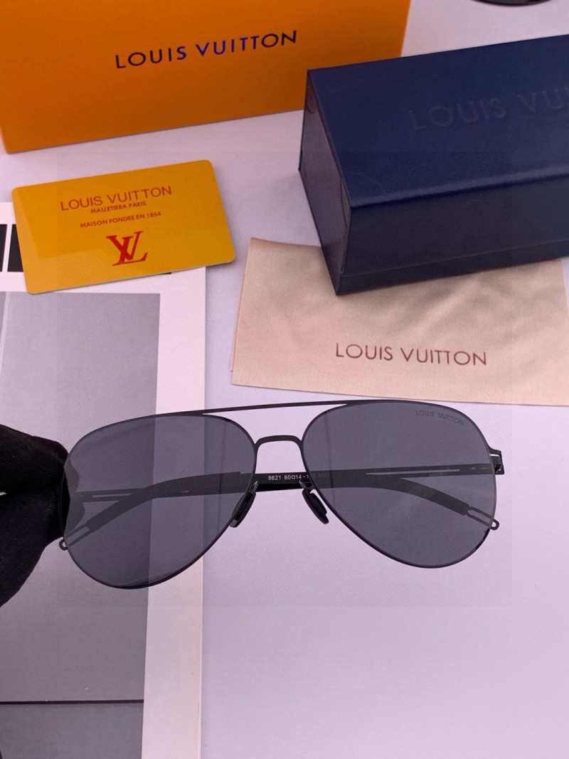 Очки Louis Vuitton