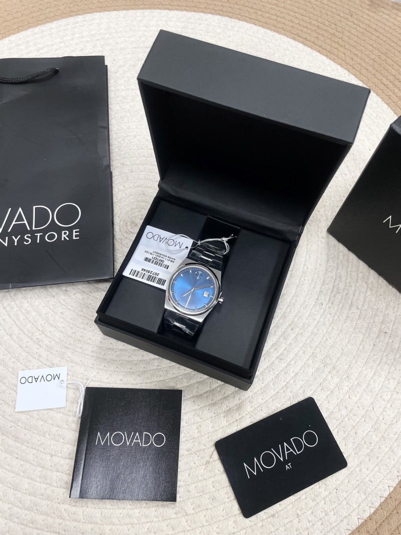 Часы Movado