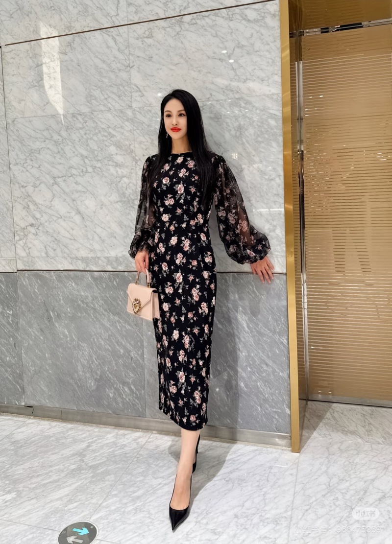 Повседневное платье с цветочным принтом Dolce & Gabbana