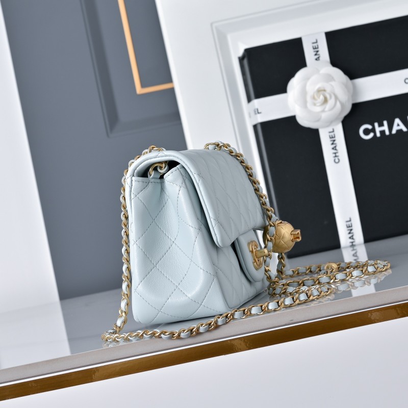 Синяя кожаная сумка Chanel CF с золотой фурнитурой Без бренда