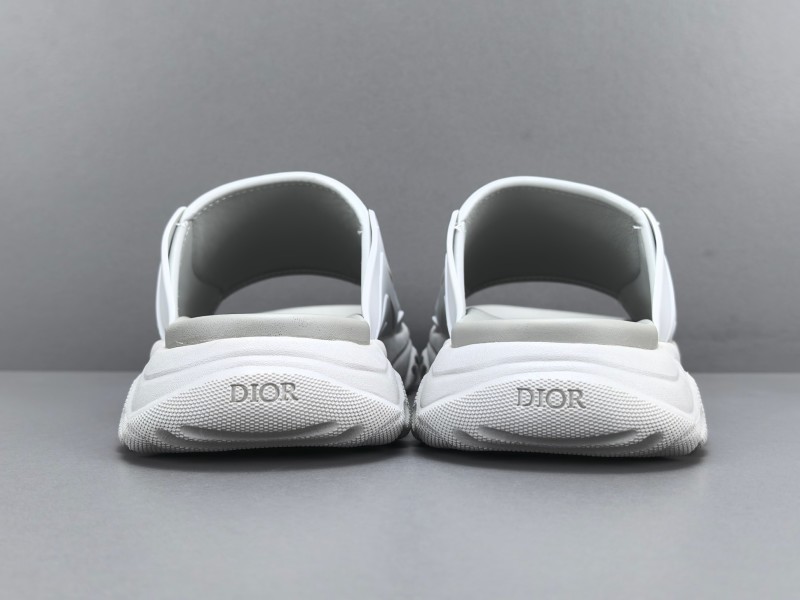 Мужские сандалии с рельефной подошвой и принтом Dior