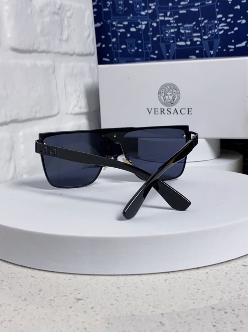 Солнцезащитные очки Versace P90