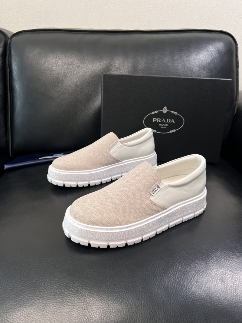 Мужские слипоны Prada