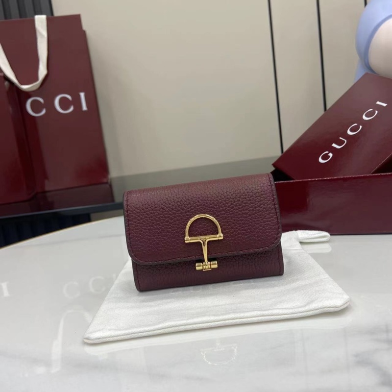 Портмоне Gucci с золотой фурнитурой