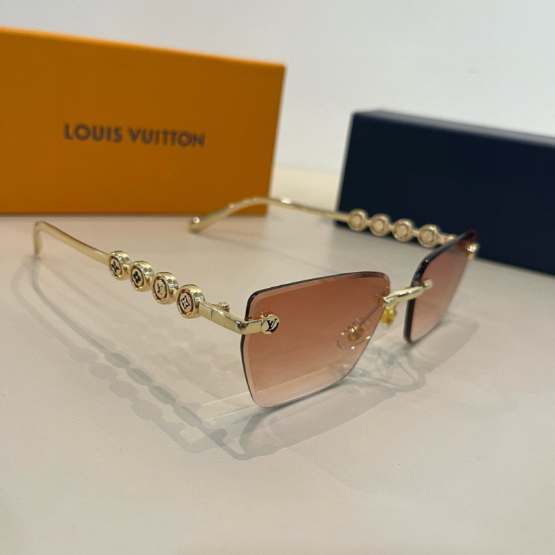 Стильные солнцезащитные очки для женщин Louis Vuitton