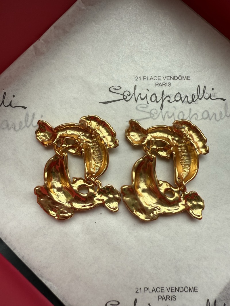 Серьги в виде рыбок Schiaparelli