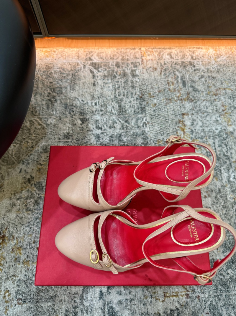 Туфли Valentino Garavani Caravani