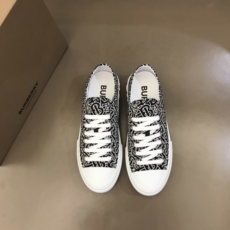 Кроссовки Burberry с принтом