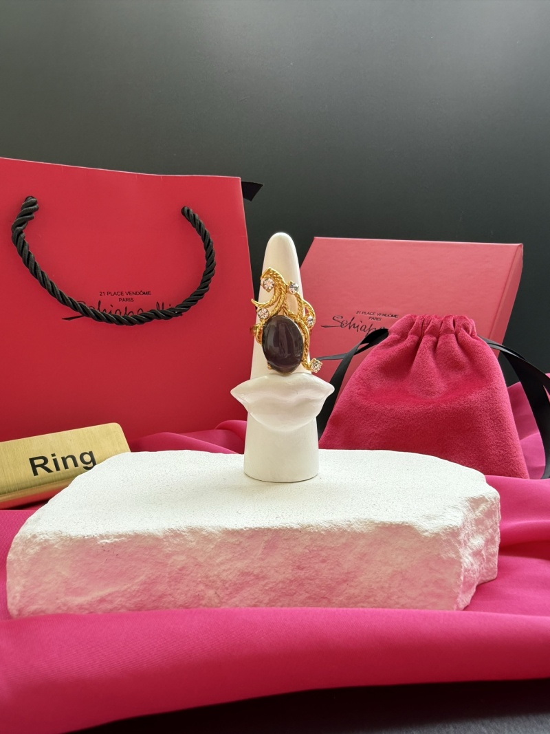 Кольцо Schiaparelli