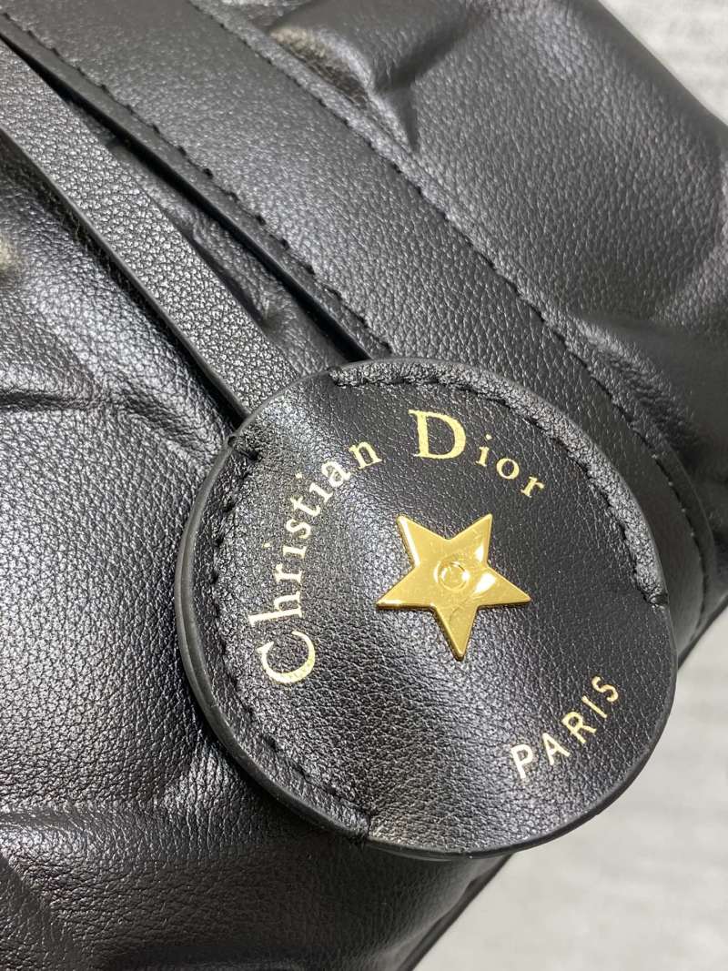 Черная сумка-баул Christian Dior