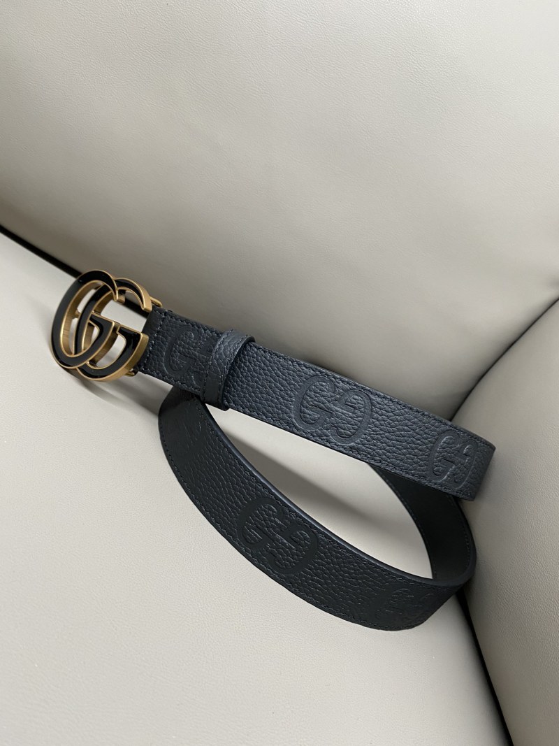 Ремень женский с металлической пряжкой GG Gucci