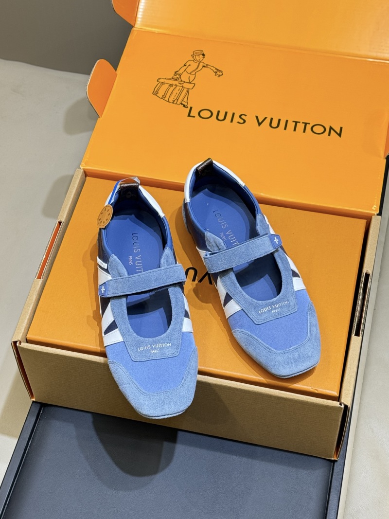 Женские слипоны Louis Vuitton с магнитной застежкой