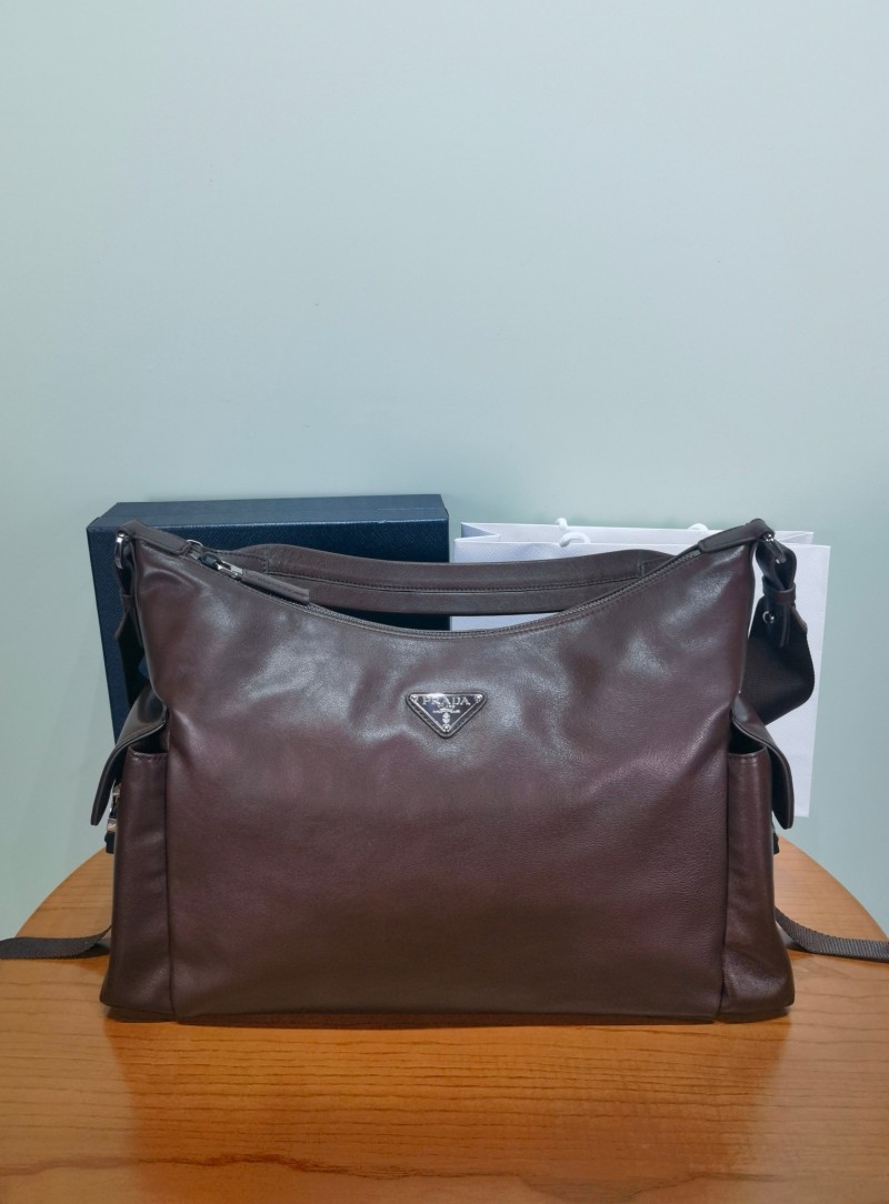 Сумка кросс-боди Prada Explore