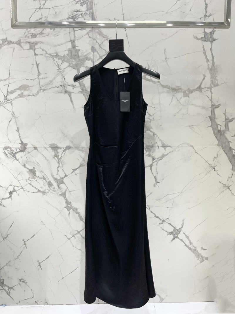 Чёрное вечернее платье Saint Laurent с асимметричным низом