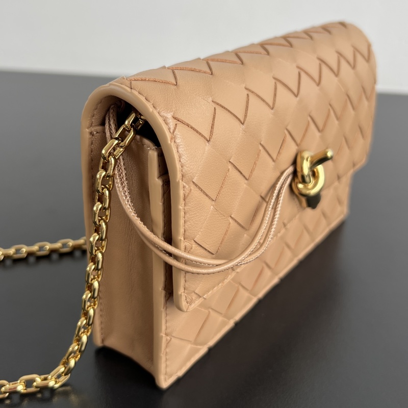 Клатч Bottega Veneta Andiamo мини с плетением