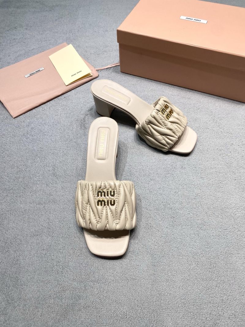 Женские босоножки на высоком каблуке из натуральной кожи Miu Miu