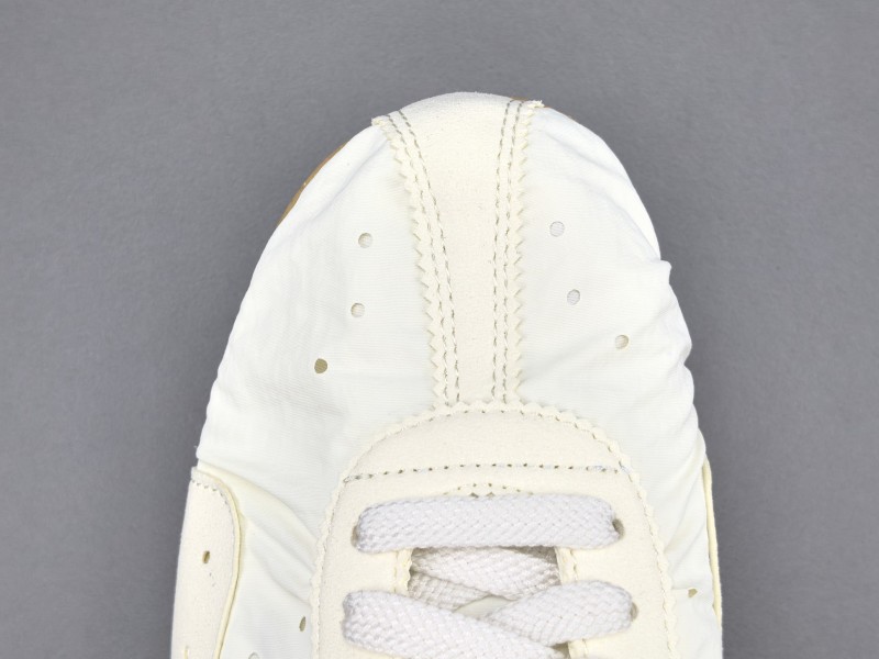 Кроссовки Nike × Jacquemus Moon Shoes белые