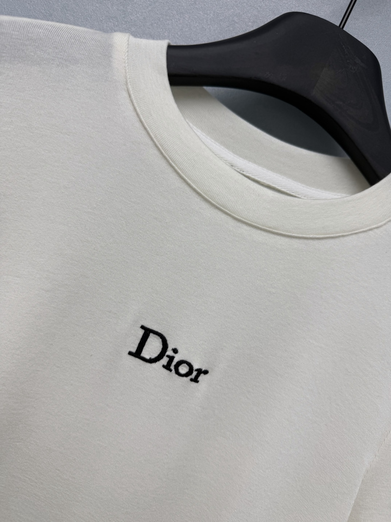 Белая футболка Dior с логотипом