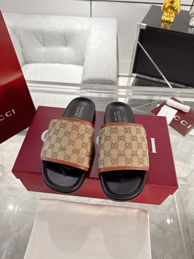 Мужские сандалии Gucci с принтом GG