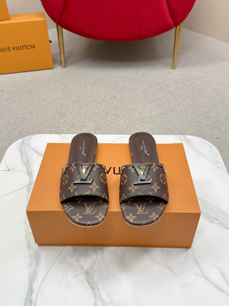 Босоножки женские с монограммой Louis Vuitton