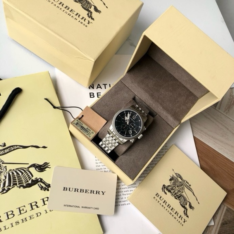 Часы Burberry
