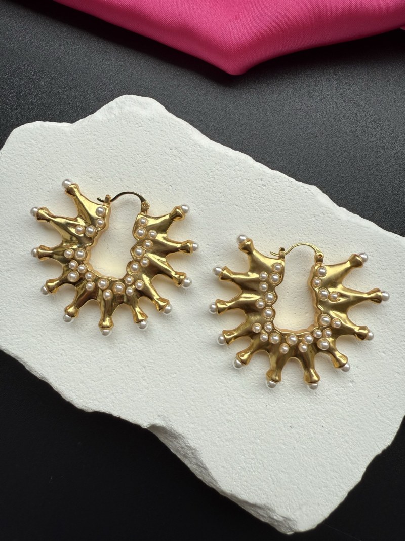 Серьги Schiaparelli с жемчугом