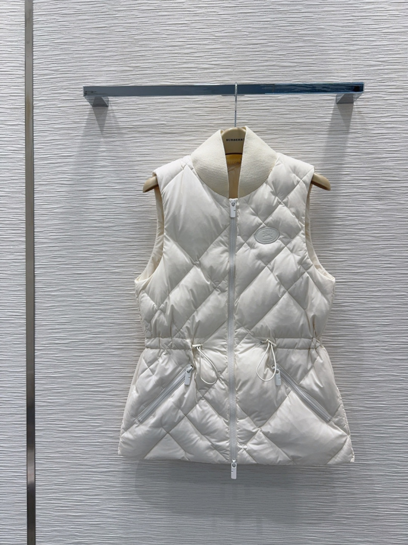 Жилеты Burberry
