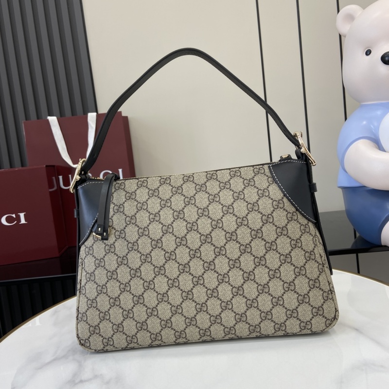Сумка Gucci с монограммой и кожаными вставками