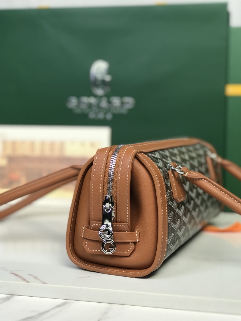 Сумка Goyard Bonbonniere с ремнем