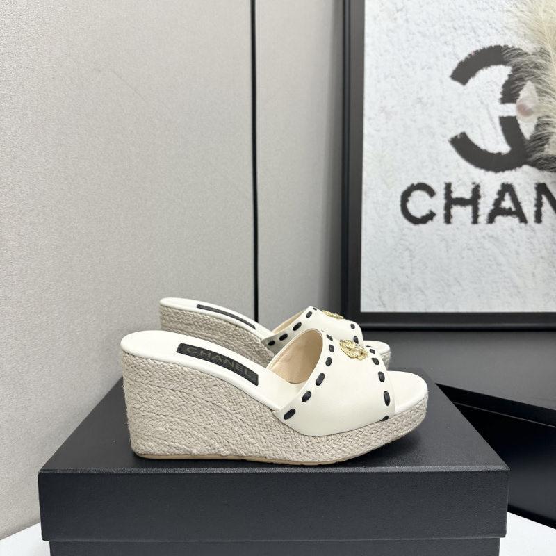 Женские сабо с плетеной подошвой Chanel