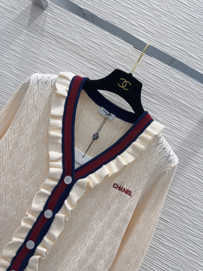 Свитер Chanel